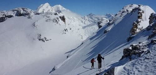 Le Wildstrubel à ski | Refuge