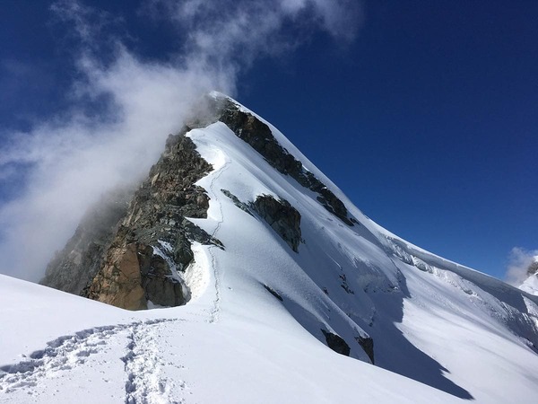 Un 4000 à Saas-Fee : l'Allalinhorn