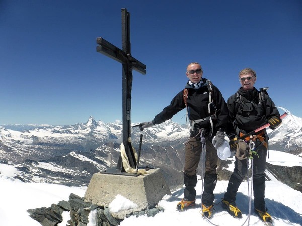 Un 4000 à Saas-Fee : l'Allalinhorn