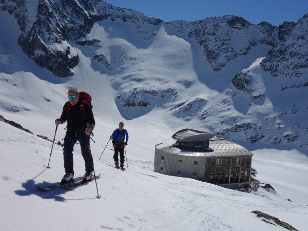 Guide skiia lpinisme 2 jours domes miage