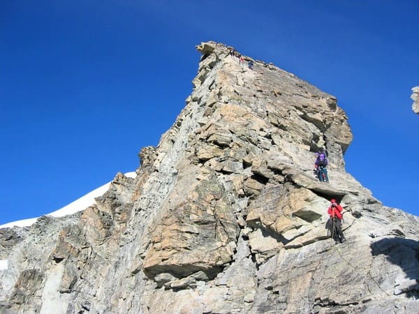 4000 du Valais avec un guide