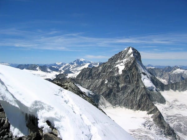 4000 du Valais avec un guide